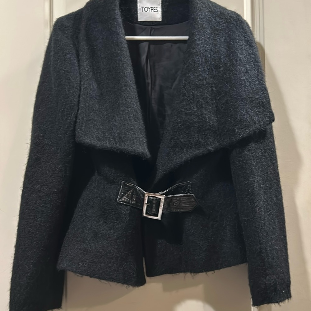 TOYPES women mohair blend jacket large lapel attached belt buckle closure size 4